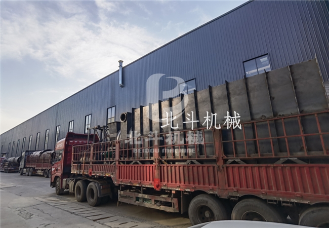 城市污泥糖心VLONG官方网站机装车发往山西地区,做好每一个环节