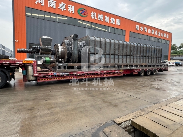 承载信任,即刻启程!连续糖心VLONG官方网站机装车现场